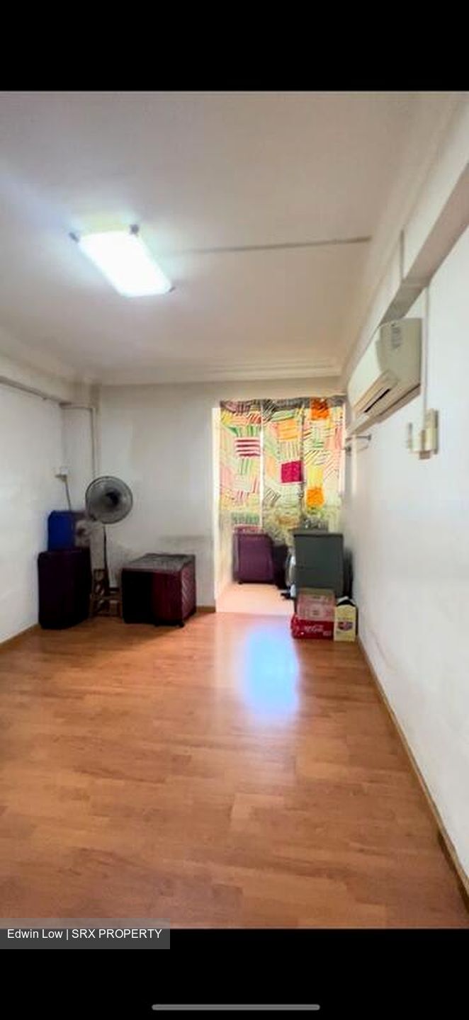 Blk 6 6 HOLLAND CLOSE (Queenstown), HDB 4 Rooms #452569481